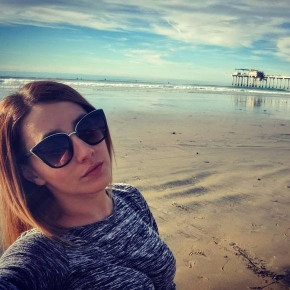 Meet your Posher, Jovana - Picture 1 of 1